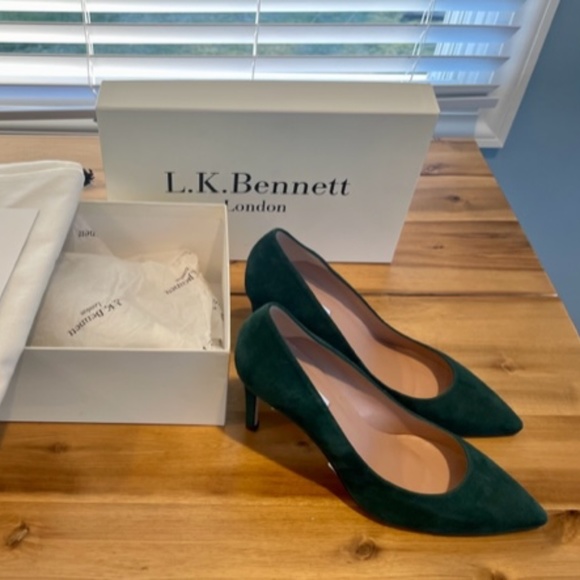L.K. Bennett Floret Wintergreen Suede Pointed Toe Courts - Picture 5 of 5